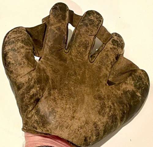 A.J. Reach Ambidextrous Glove Front